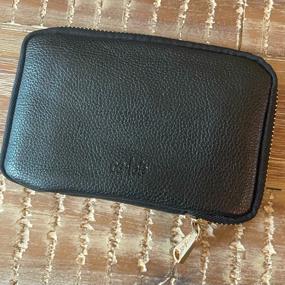 CoLab butter leather Clutch/Wallet black